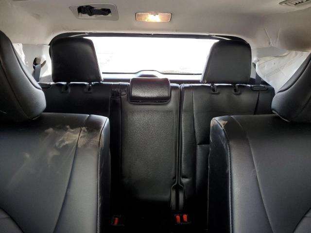 5TDGZRBH6MS120075 - 2021 TOYOTA HIGHLANDER XLE أبيض صورة 10