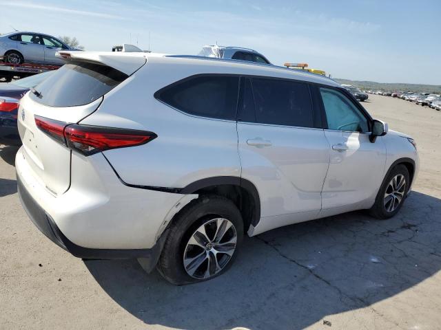 5TDGZRBH6MS120075 - 2021 TOYOTA HIGHLANDER XLE أبيض صورة 3