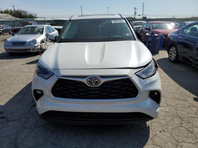 5TDGZRBH6MS120075 - 2021 TOYOTA HIGHLANDER XLE أبيض صورة 5