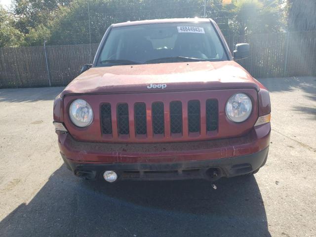 1C4NJPFB8HD160541 - 2017 JEEP PATRIOT LATITUDE RED photo 5