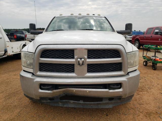 3C63RPGL5HG526621 - 2017 RAM 3500 ST WHITE photo 5