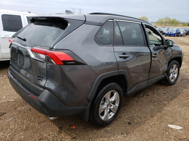 2T3P1RFV3NW318474 - 2022 TOYOTA RAV4 XLE GRAY photo 3