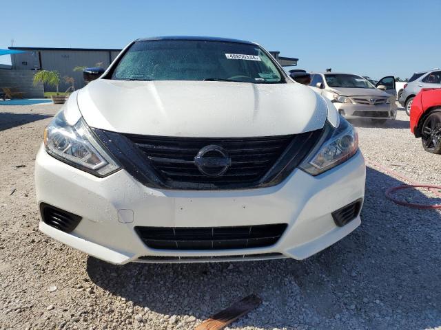 1N4AL3AP7GC252335 - 2016 NISSAN ALTIMA 2.5 WHITE photo 5