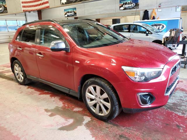 4A4AR4AUXDE003248 - 2013 MITSUBISHI OUTLANDER SE RED photo 4