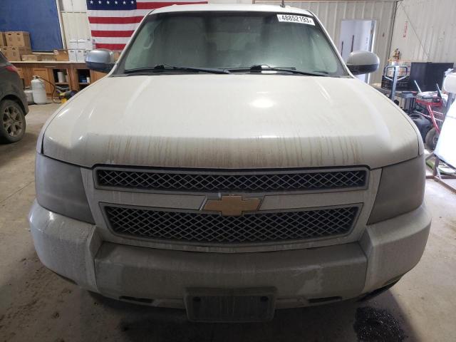 3GNFK16358G266771 - 2008 CHEVROLET SUBURBAN K1500 LS WHITE photo 5