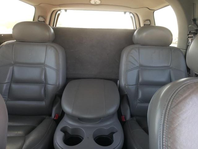 5LMFU28A1YLJ22358 - 2000 LINCOLN NAVIGATOR შავი ფოტო 10