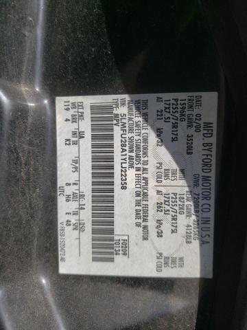 5LMFU28A1YLJ22358 - 2000 LINCOLN NAVIGATOR შავი ფოტო 13