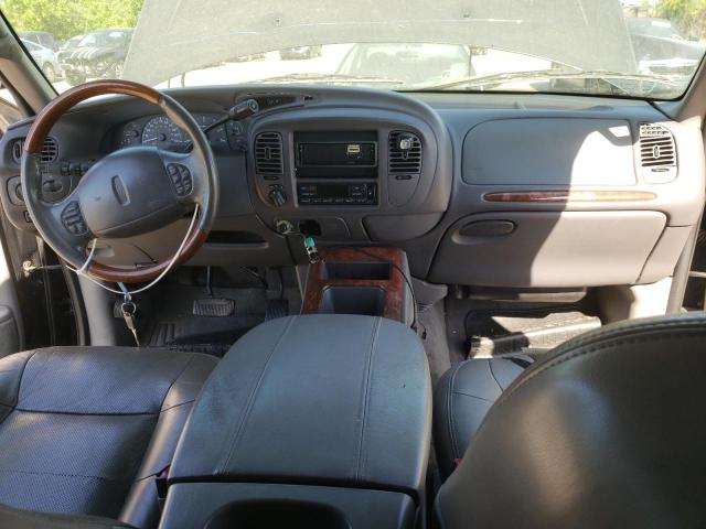 5LMFU28A1YLJ22358 - 2000 LINCOLN NAVIGATOR შავი ფოტო 8