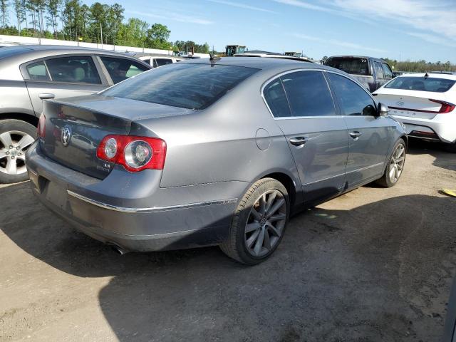 WVWDU93C08E160734 - 2008 VOLKSWAGEN PASSAT VR6 4MOTION GRAY photo 3