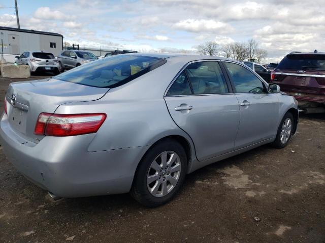 4T1BK46K17U508205 - 2007 TOYOTA CAMRY LE SILVER photo 3