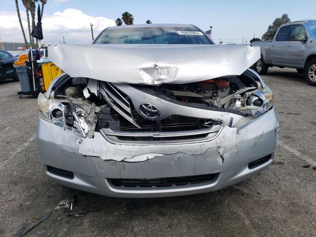 JTNBB46K173018515 - 2007 TOYOTA CAMRY HYBRID SILVER photo 5