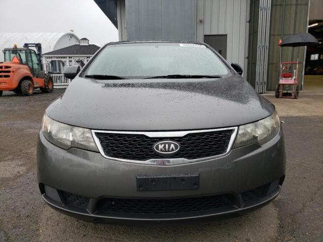 KNAFU5A24D5727496 - 2013 KIA FORTE EX GRAY photo 5