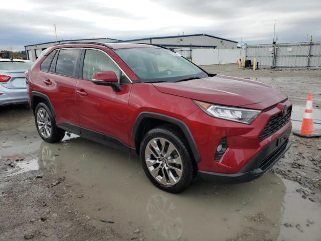 JTMC1RFV4LJ018551 - 2020 TOYOTA RAV4 XLE PREMIUM BURGUNDY photo 4