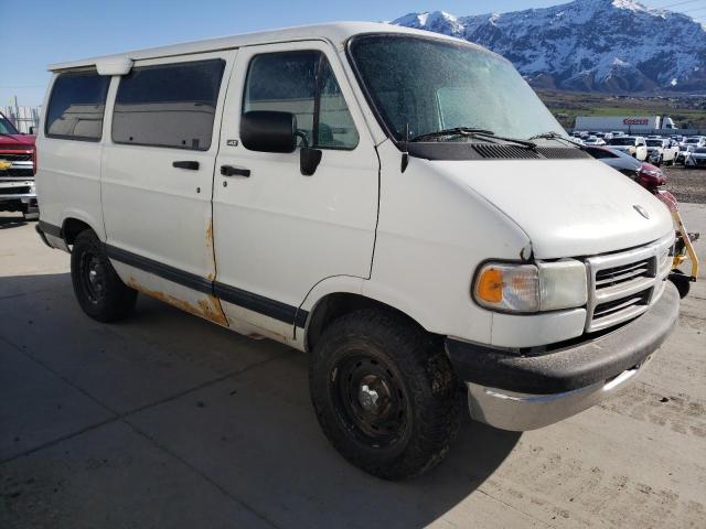 2B4HB15YXVK510778 - 1997 DODGE RAM WAGON B1500 WHITE photo 4