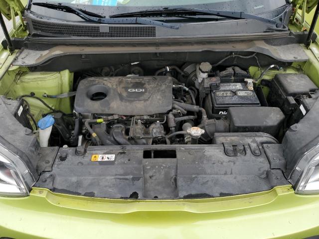 KNDJN2A23H7883922 - 2017 KIA SOUL GREEN photo 11