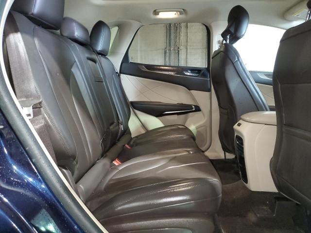 5LMCJ3C90HUL27940 - 2017 LINCOLN MKC RESERVE ლურჯი ფოტო 11