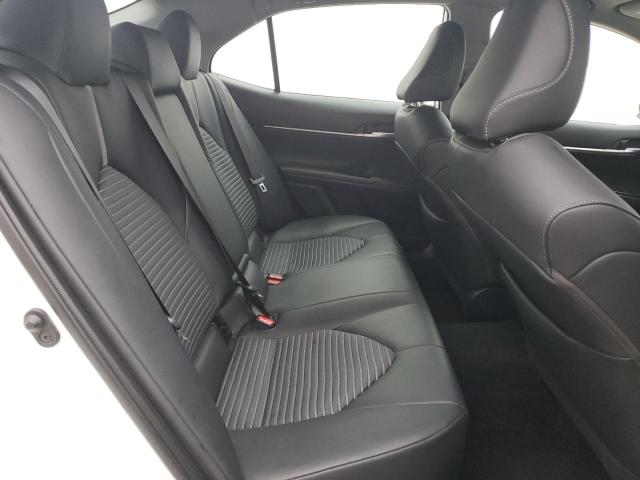 4T1G11BKXPU100153 - 2023 TOYOTA CAMRY SE NIGHT SHADE WHITE photo 10