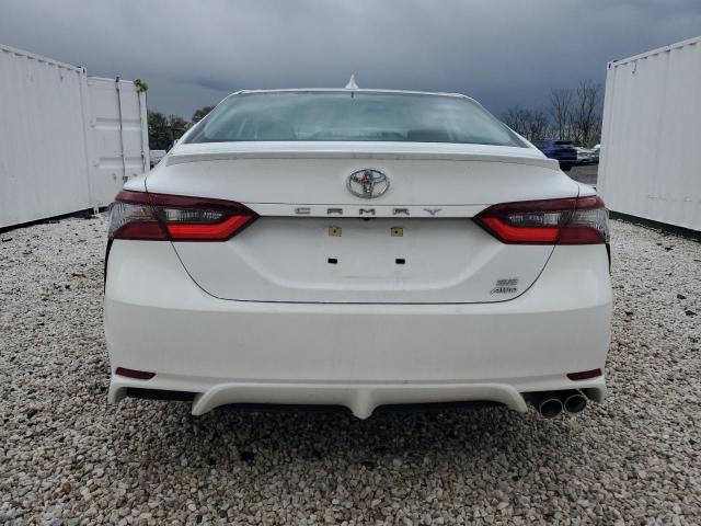 4T1G11BKXPU100153 - 2023 TOYOTA CAMRY SE NIGHT SHADE WHITE photo 6