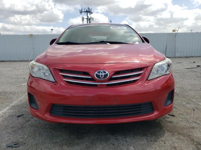 5YFBU4EE9DP177747 - 2013 TOYOTA COROLLA BASE RED photo 5