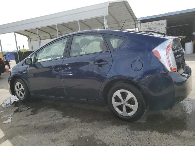 JTDKN3DU9F0444866 - 2015 TOYOTA PRIUS BLUE photo 2