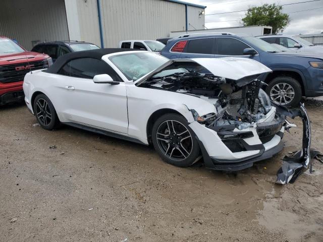 1FATP8UH6M5118754 - 2021 FORD MUSTANG WHITE photo 4