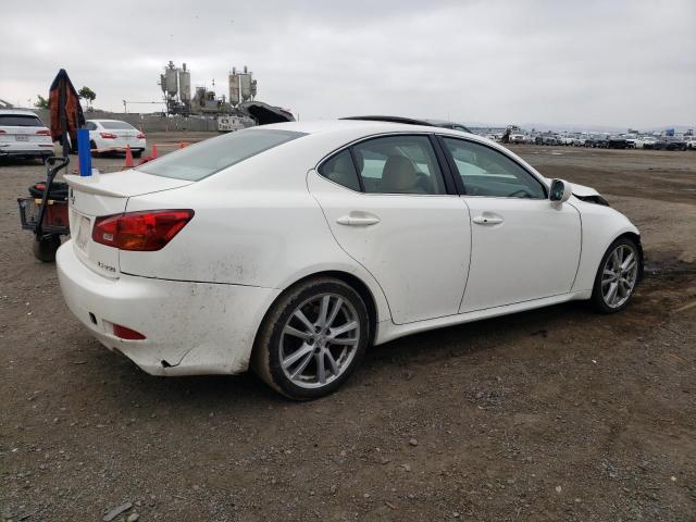 JTHBE262262004027 - 2006 LEXUS IS 350 WHITE photo 3