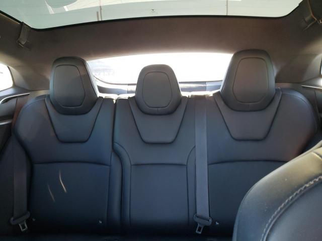 5YJSA1E1XHF225939 - 2017 TESLA MODEL S WHITE photo 10