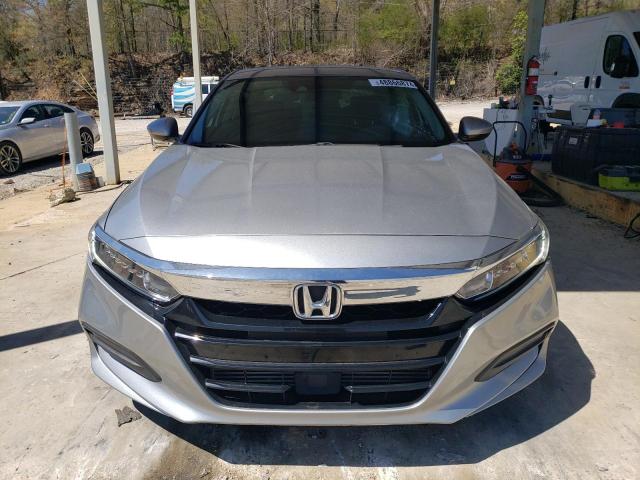 1HGCV1F15JA211387 - 2018 HONDA ACCORD LX SILVER photo 5