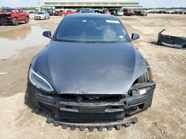 5YJSA1E29HF231823 - 2017 TESLA MODEL S ნაცრისფერი ფოტო 5