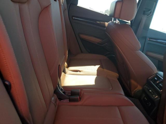 WA1CNAFY1K2117105 - 2019 AUDI Q5 PRESTIGE 白色 照片 10