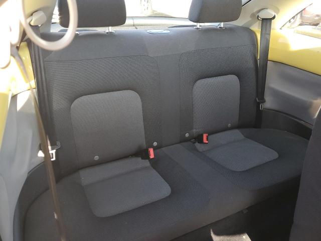 3VWBK31C55M415586 - 2005 VOLKSWAGEN NEW BEETLE GL 黄色 照片 10