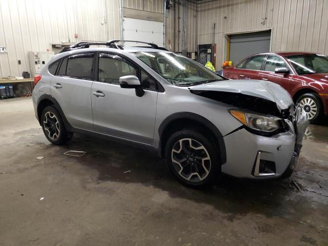 JF2GPAKC3HH235949 - 2017 SUBARU CROSSTREK LIMITED SILVER photo 4