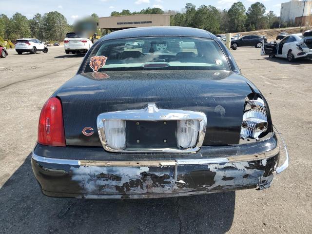 1LNFM81W1WY615808 - 1998 LINCOLN TOWN CAR EXECUTIVE Schwarz Foto 6