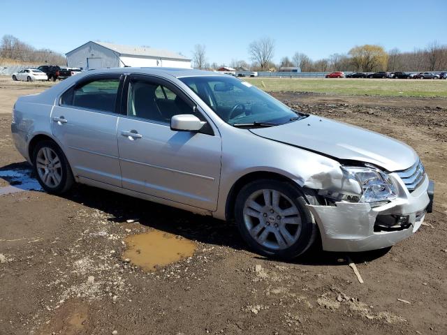 3FAHP08139R110572 - 2009 FORD FUSION SEL SILVER photo 4