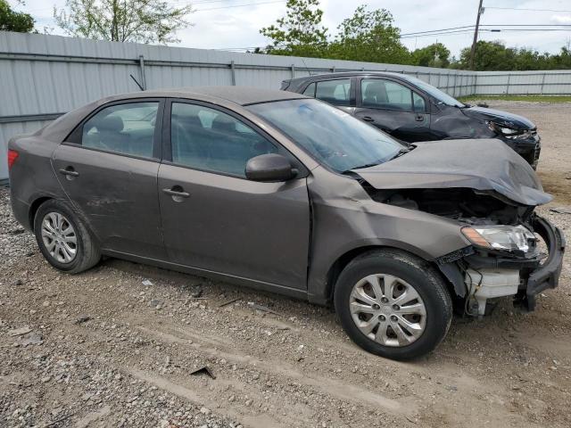 KNAFU4A25D5726741 - 2013 KIA FORTE EX BROWN photo 4