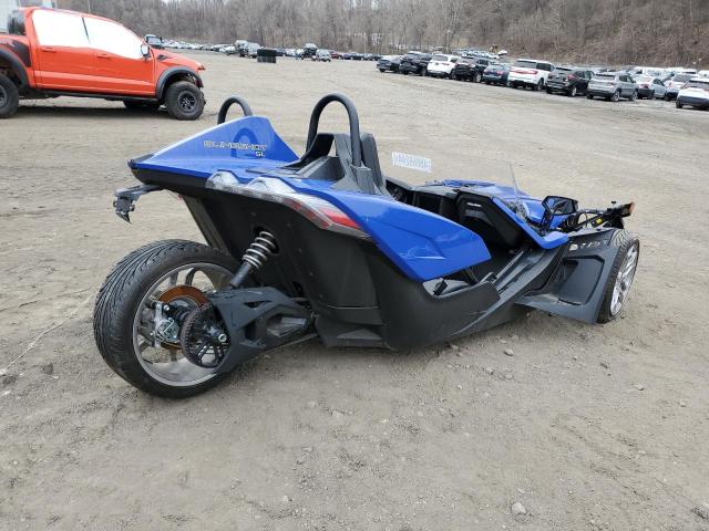 57XAAPGD8P8159516 - 2023 POLARIS SLINGSHOT SL BLUE photo 3