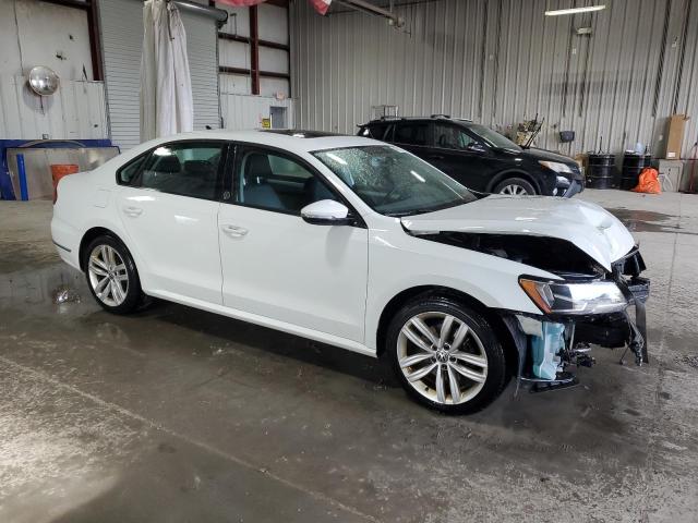 1VWLA7A39KC011959 - 2019 VOLKSWAGEN PASSAT WOLFSBURG 白色 照片 4