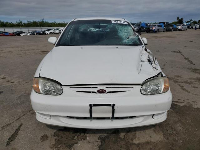 KNAFB1216Y5868287 - 2000 KIA SEPHIA BASE WHITE photo 5