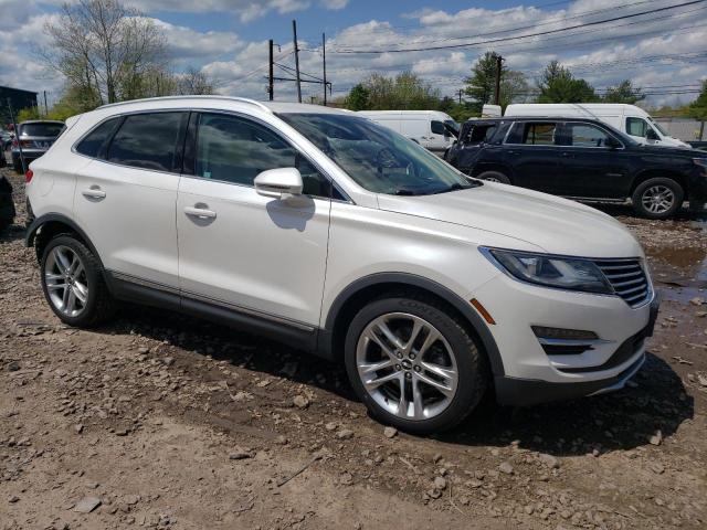 5LMCJ3D95GUJ26676 - 2016 LINCOLN MKC RESERVE WHITE photo 4