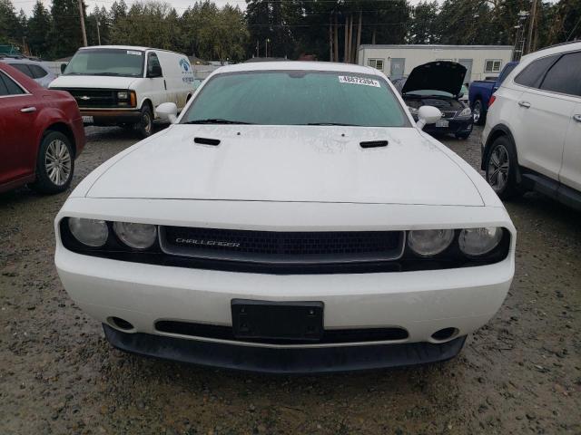 2C3CDYAG8CH101688 - 2012 DODGE CHALLENGER SXT WHITE photo 5