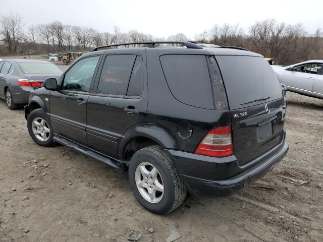 4JGAB54E7YA145362 - 2000 MERCEDES-BENZ ML 320 BLACK photo 2