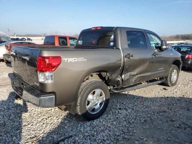 5TFDY5F13BX168359 - 2011 TOYOTA TUNDRA CREWMAX SR5 TAN photo 3