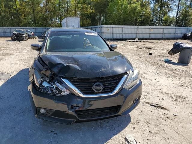 1N4AL3APXHC296735 - 2017 NISSAN ALTIMA 2.5 BLACK photo 5