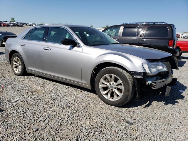 2C3CCAAG6GH219366 - 2016 CHRYSLER 300 LIMITED SILVER photo 4
