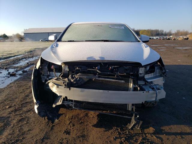 1G4GB5EG4AF131745 - 2010 BUICK LACROSSE CX SILVER photo 5