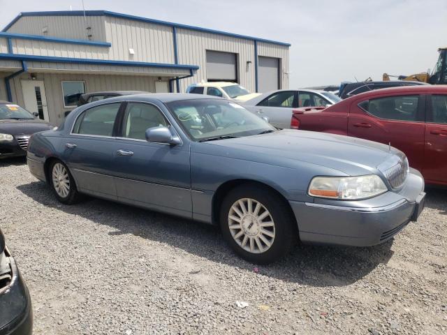 1LNHM81W93Y672682 - 2003 LINCOLN TOWN CAR EXECUTIVE BLUE photo 4