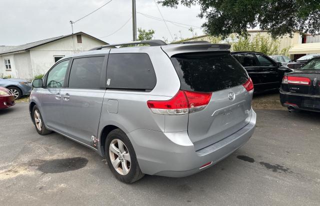 5TDKK3DC1BS065268 - 2011 TOYOTA SIENNA LE SILVER photo 3