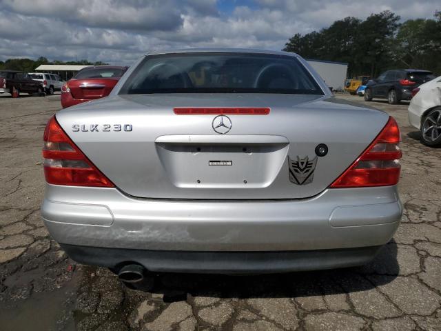 WDBKK47F5XF118622 - 1999 MERCEDES-BENZ SLK 230 KOMPRESSOR SILVER photo 6