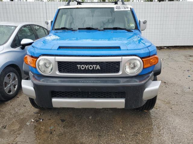 JTEZU11F270018820 - 2007 TOYOTA FJ CRUISER BLUE photo 5