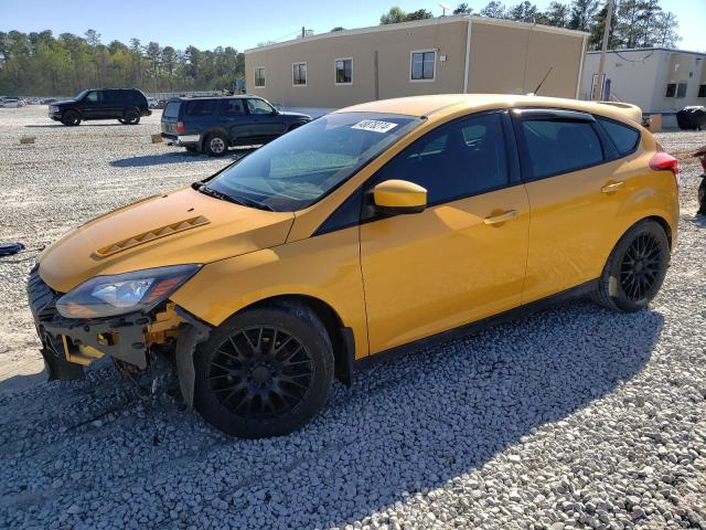 1FAHP3K26CL260202 - 2012 FORD FOCUS SE GOLD photo 1